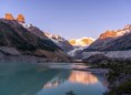 /album/quinto-xi-region/h-382-glaciar-calluqueo-cerca-de-cochrane-shutterstock-1714870426-jpg/